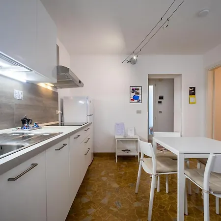 White House In Apartment Vicenza
