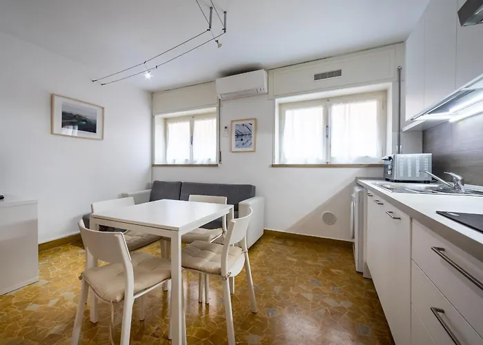 White House In Vicenza